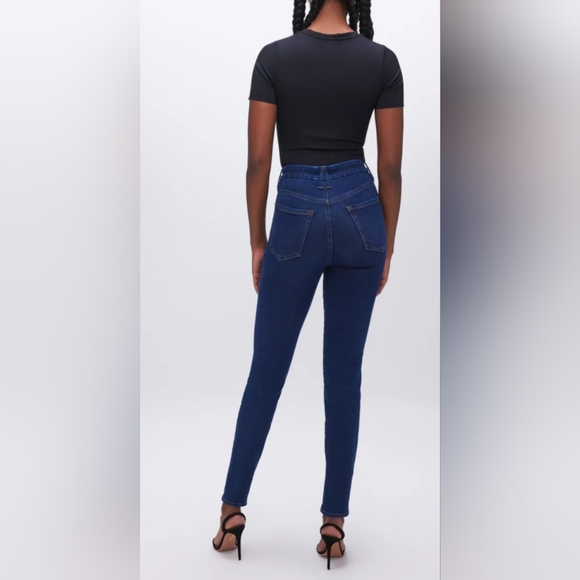 Jesns - Picture 2 of 5